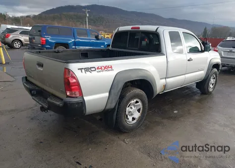 2006 Toyota Tacoma Base V6 из США, поврежденный, VIN 5TEUU42N86Z175644